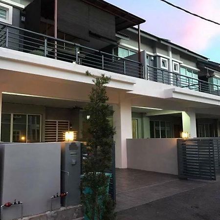 Sp Saujana Homestay 숭가이페타니 외부 사진