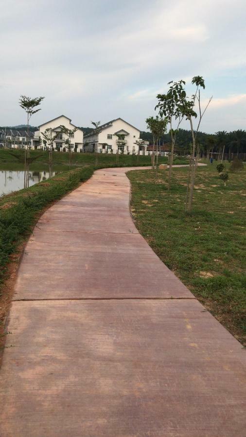 Sp Saujana Homestay 숭가이페타니 외부 사진
